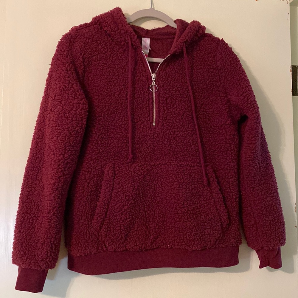 Womens fuzzy pullover fleece